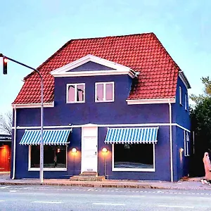 Gasthuis 'blue House' In Vintage Villa&garden, Kopenhagen